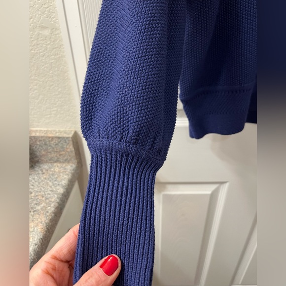 Adorable Jessica Simpson sweater - Picture 4 of 4